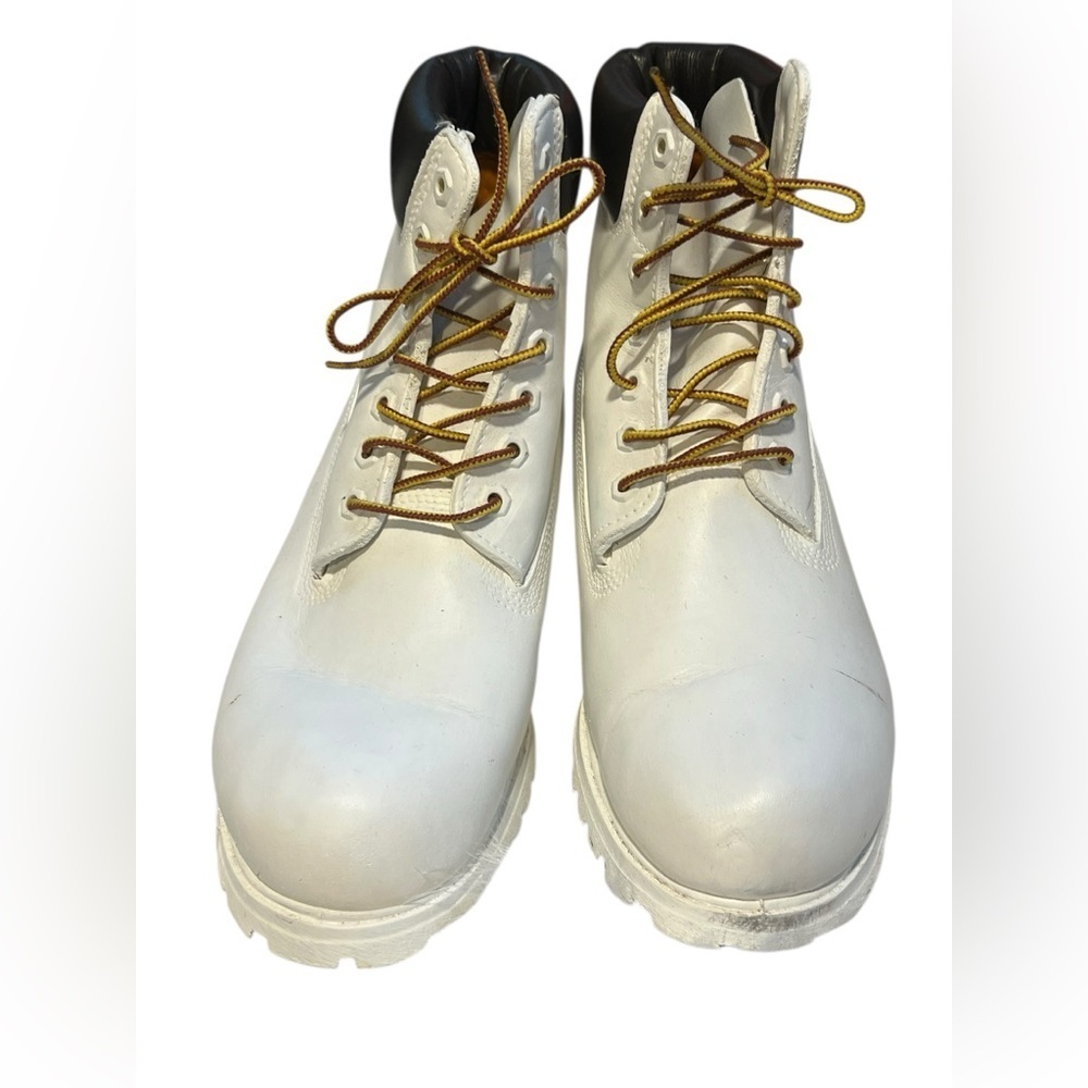Timberland White and Black Lace-Up Boots size 10M